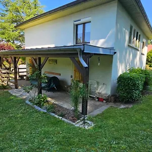  Hébergement de vacances La Moraine
